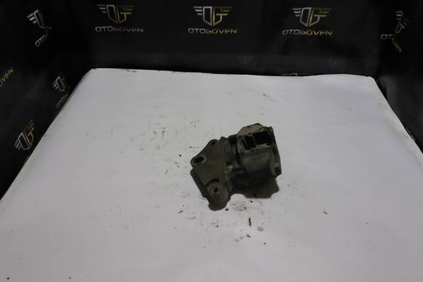 FORD CUSTOM 300 L 155 PS ÇIKMA PARÇA TRANSİT 2.2 ÖNDEN ÇEKİŞLİ ŞANZIMAN KULAĞI